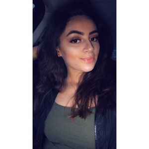 Meet your Posher, Jaysa